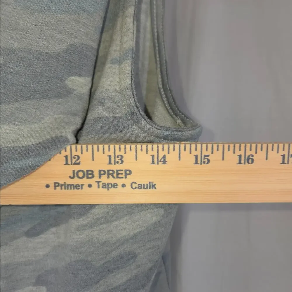 Ink Love and‎ Peace Camo Hoodie Tank XS Sleeveless Hooded Top USA gym layering